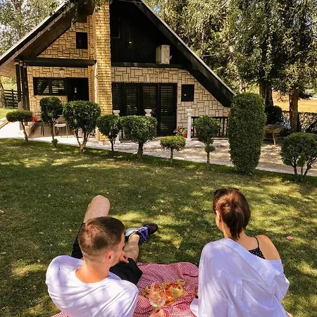 Vikendice Stara Pruga *